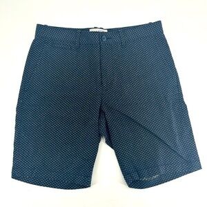 UEC The Original Penguin flat front shorts size 31 navy blue